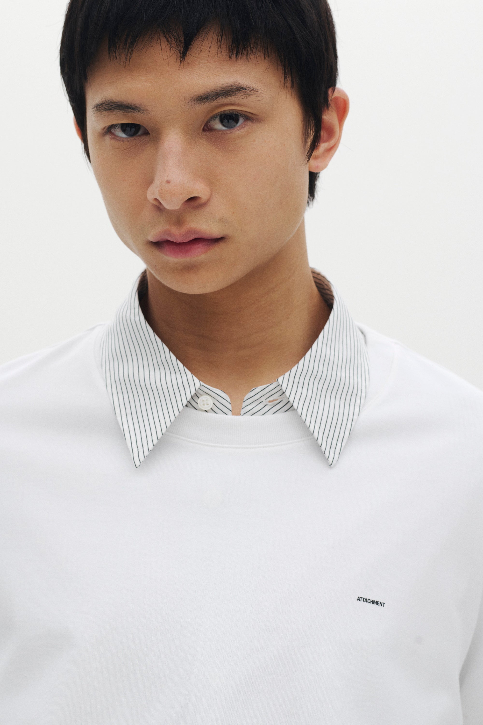 ジャージーロゴS/S Tシャツ〔MCKA0266086998〕