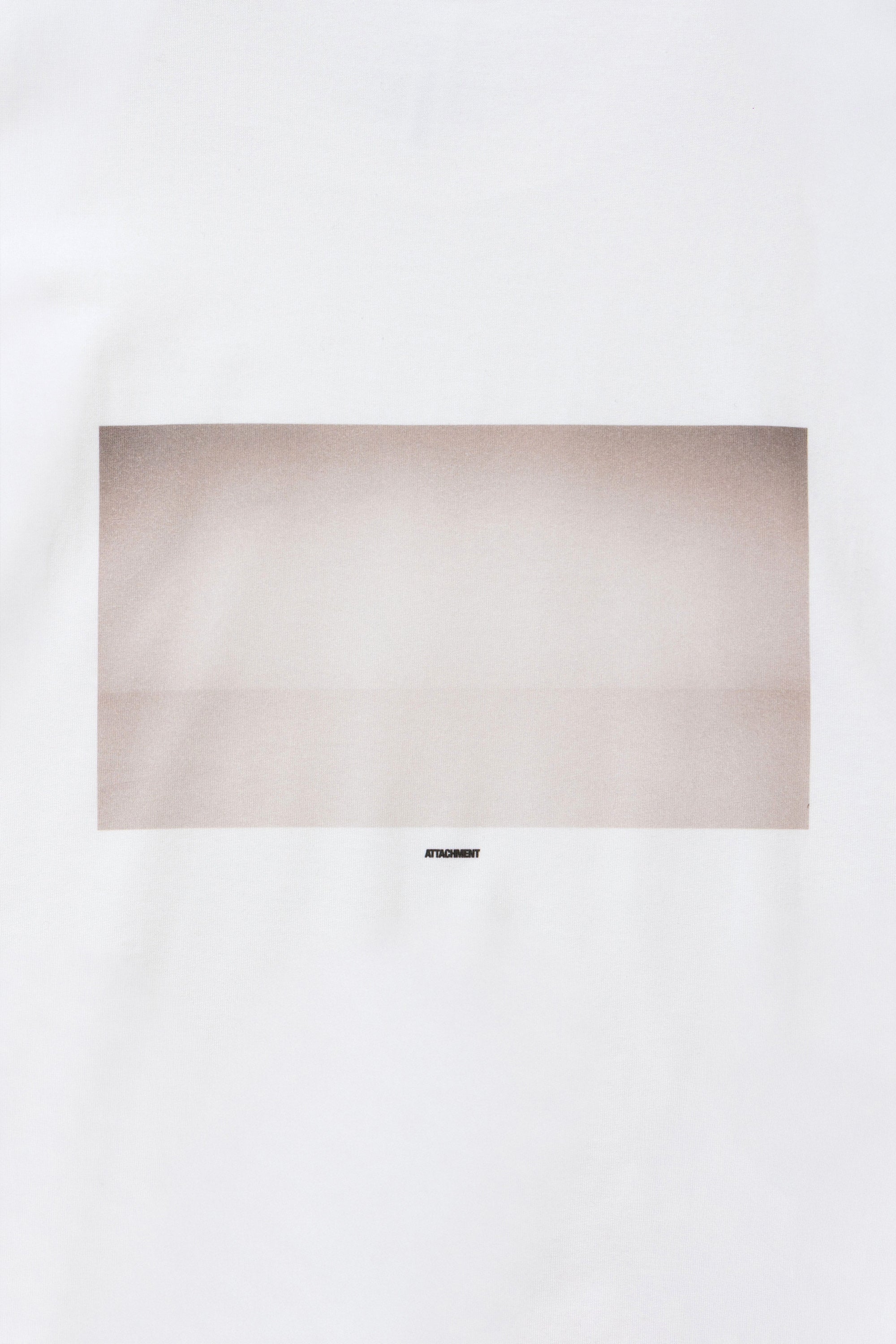 ジャージーフォトプリントS/S Tシャツ〔MCKA0267086998〕