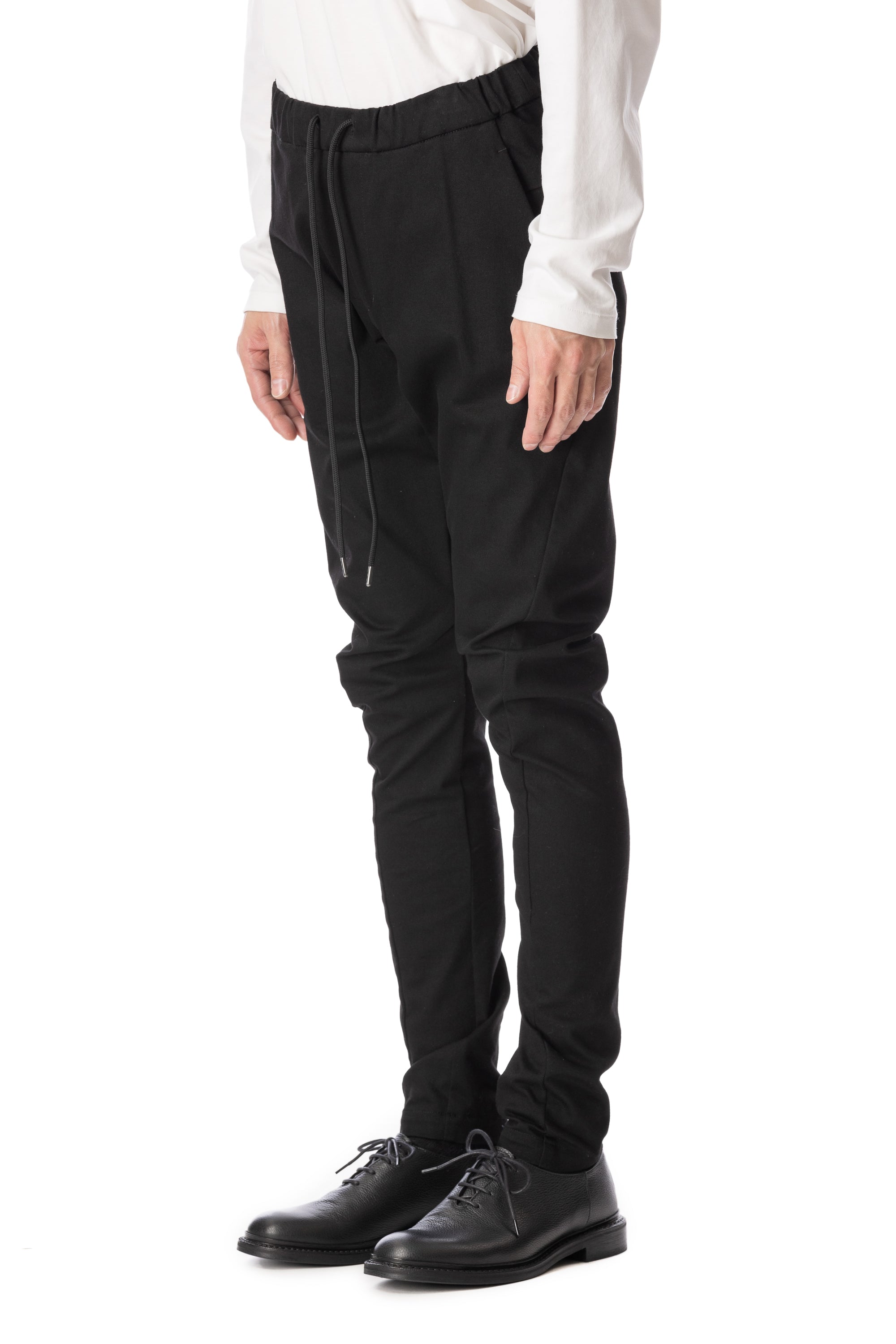 ラバーストレッチツイルスリーディメンショナルパンツ〔MCKA0340106998〕
