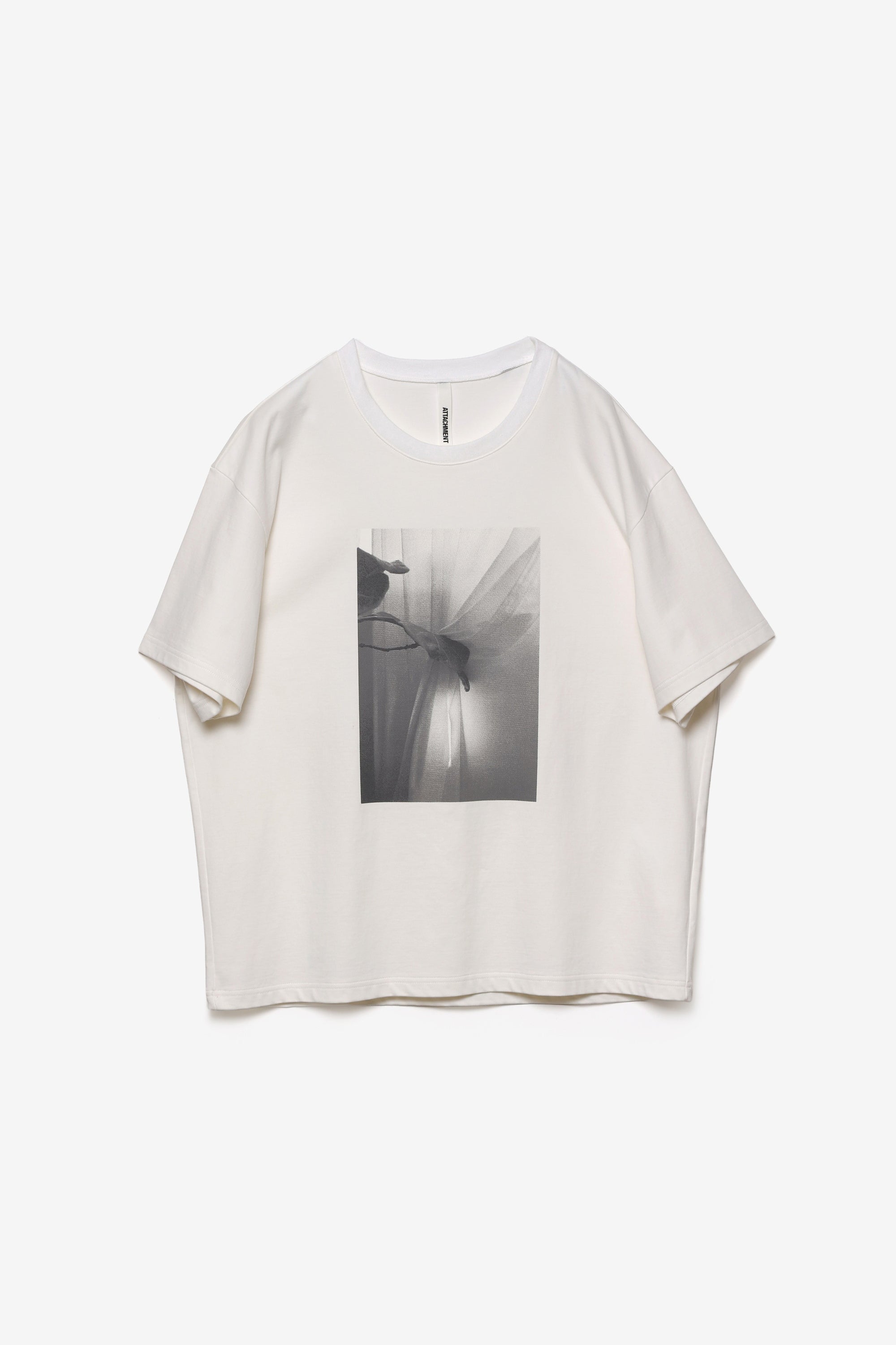スヴィンジャージー プリントS/S Tシャツ〔AJ61-091〕