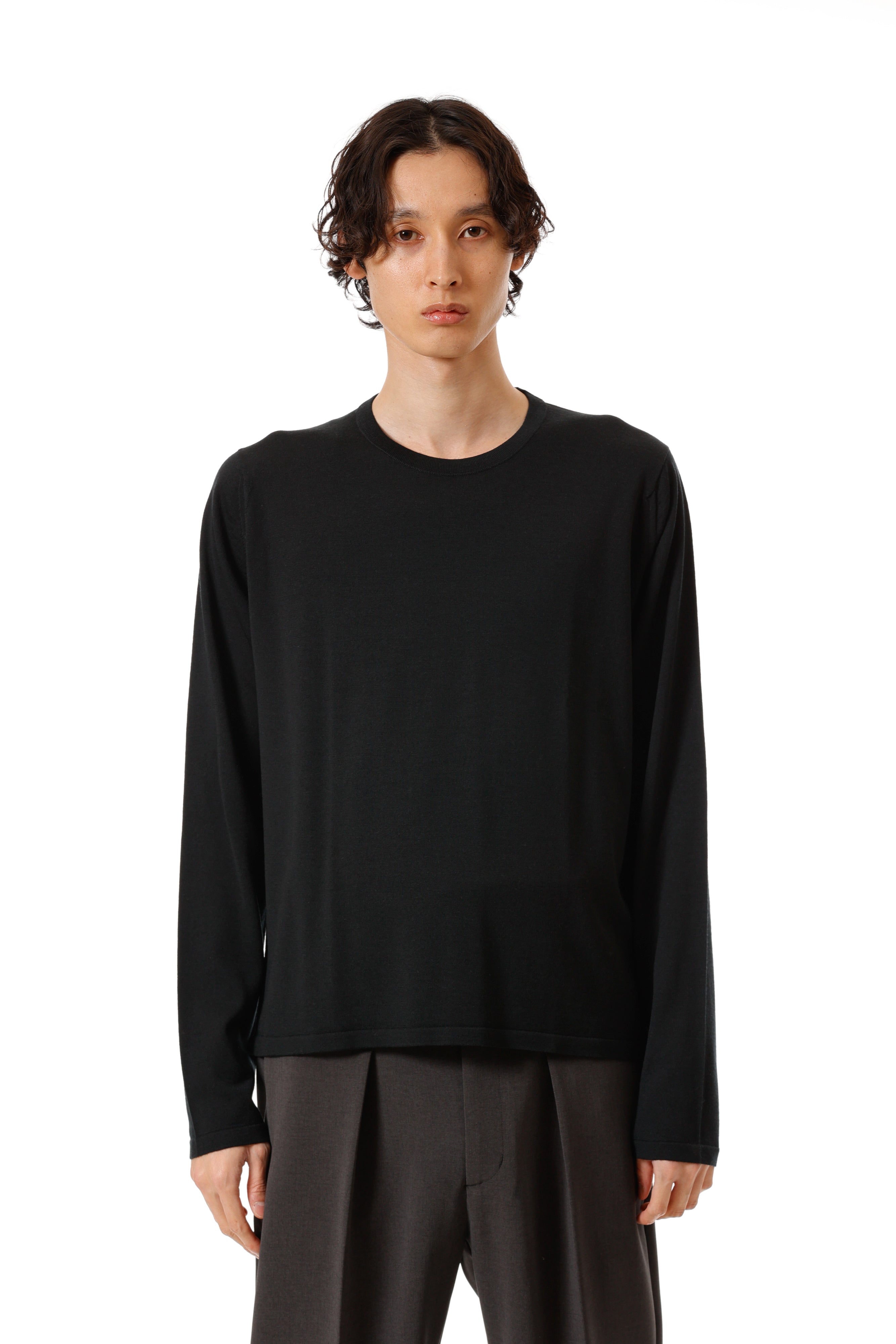 限定商品 × JOHN SMEDLEY MERINO EXTRAFINE WELTED CREW NECK  L/S〔AK52-005〕