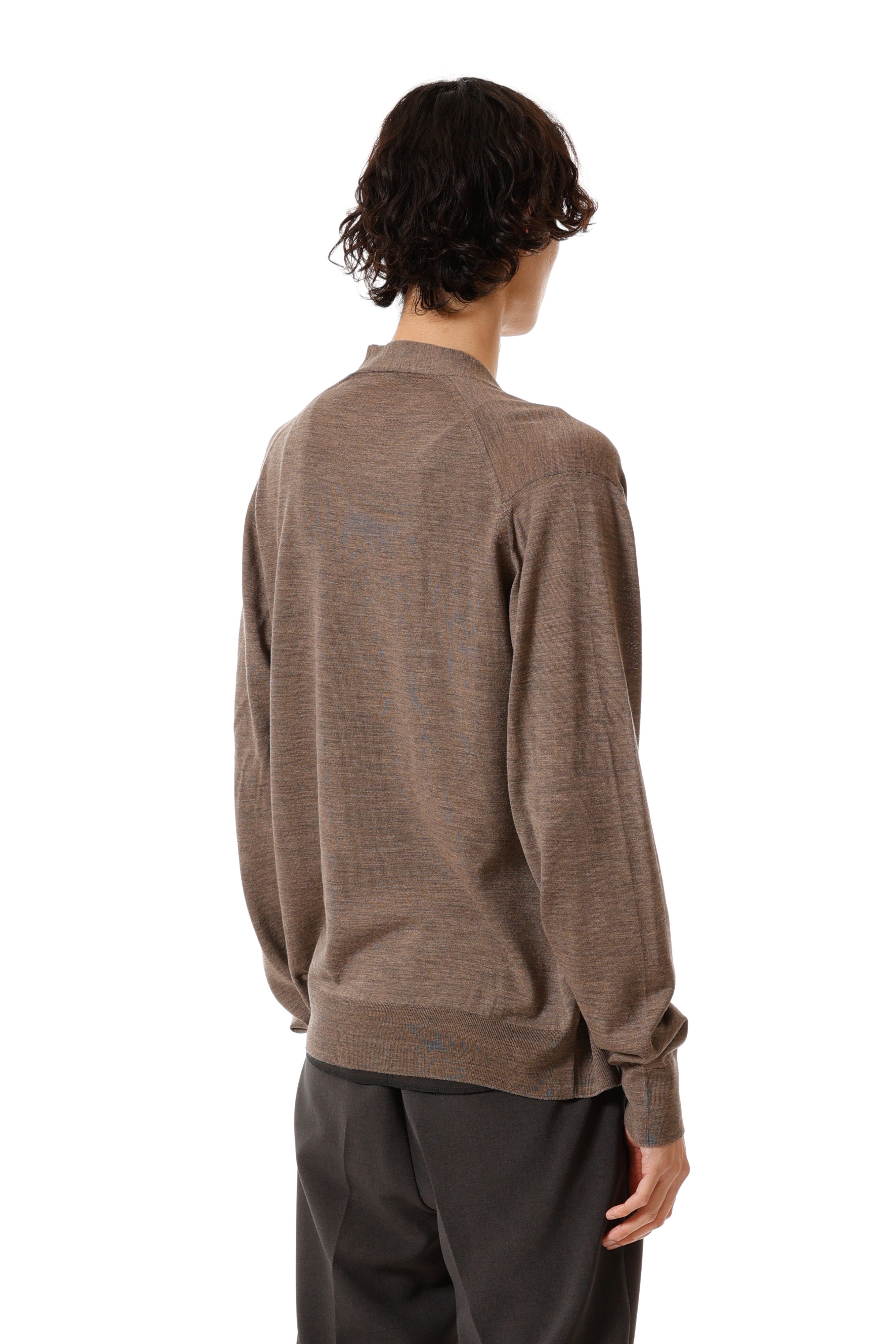 限定商品 × JOHN SMEDLEY MERINO EXTRAFINE BUTTONLESS V NECK CARDIGAN〔AK52-006〕