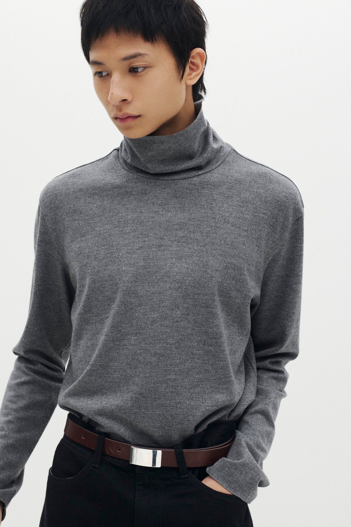 STILL ATTACHMENT ウールジャージーハイネックL/Sカットソー〔MCKA0306086998〕